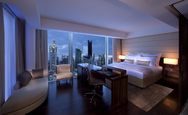 Photograph Victor Romero Jumeirah Frankfurt on One Eyeland